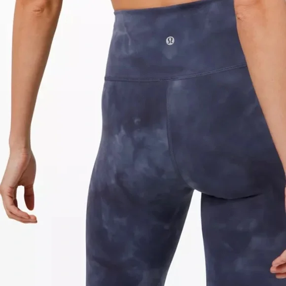 Lululemon Athletica High-Waisted Wunder Train Leggings - Picture 4 of 4